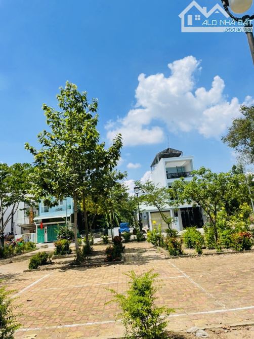 Bán đất full thổ cư 115m2(6x19m), đường 12m thông, 7.4 tỷ, ngay Hoàng Hữu Nam, Thủ Đức - 3
