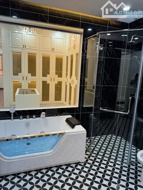Nguyễn Văn Linh - Long Biên 77m x 7 tầng, mặt tiền 4.5m, giá 19.5 tỷ thương lượng - 3