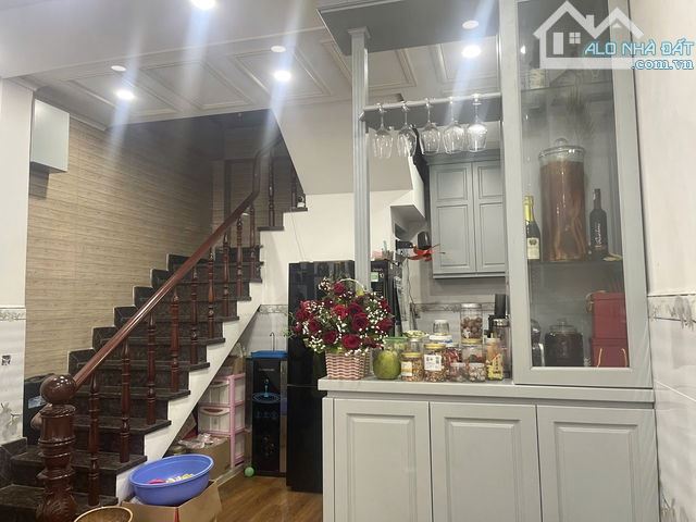 BÁN NHÀ ĐƯỜNG 26/3, BÌNH HƯNG HÒA, BÌNH TÂN – 3 TẦNG– 3PN – HẺM XE HƠI – GIÁ CHỈ 5.4 - 3