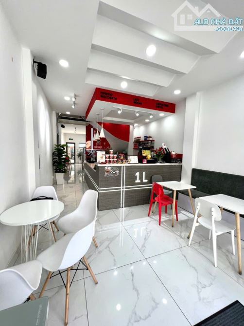 💒 Mặt tiền Trần Hưng P11, Q5. - DT: 64m² (4 ×16) 5 tầng. Giá 27 tỷ TL. - 3