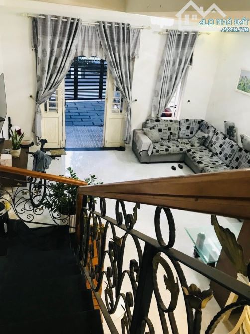 💥💥💥 NHÀ 3 TẦNG MẶT TIỀN ĐƯỜNG BÌNH THÁI 4 TRƯỚC NHÀ , 2 OTO TRÁNH THOẢI MÁI. DT: - 3