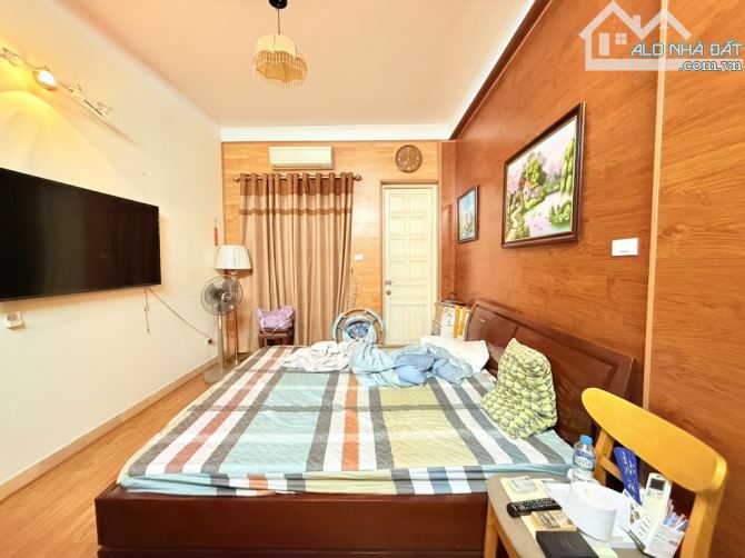 🔥GIÁ TỐT - BÁN NHÀ GIẢI PHÓNG - Ô TÔ ĐỖ CỬA - Ở NGAY - 70M - 3.7 TỶ - 3