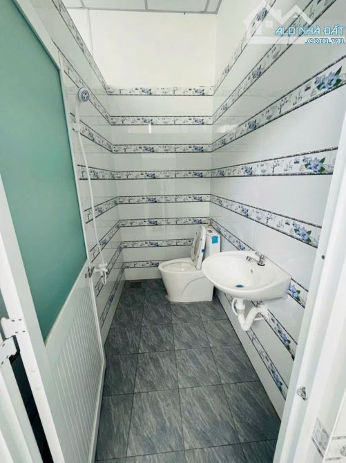 Cho thuê nhà trệt 2 phòng ngủ, 2 máy lạnh, kdc Giáp nam long, gần bến xe, cái răng - 3