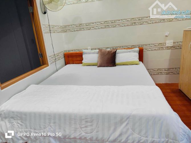 SIÊU PHẨM HOMESTAY 4 TẦNG-TRỤC 10.5M-Đường ĐINH CHÂU-Dòng tiền 40tr/ -DT 105m2-CHỈ 8 TỶ - 3