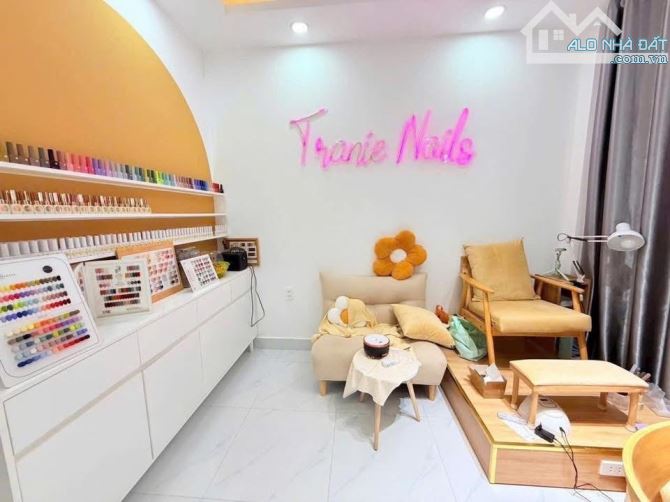 Bán Nhà Bình Thạnh,Hoàng Hoa Thám - Nhà Đẹp 4 Tầng - DT 40m2 - Full Nội Thất - Nhỉnh 6 tỷ - 3