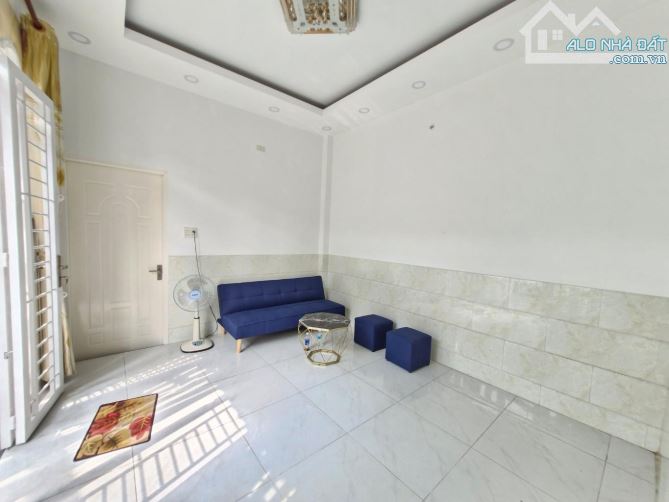 🏠 Nhà mới ở ngay tại trung tâm phước Long B - Quận9 . 👉 Giá chỉ 3tỷ8🔥  ✅ DT 37m2, DT sử - 3