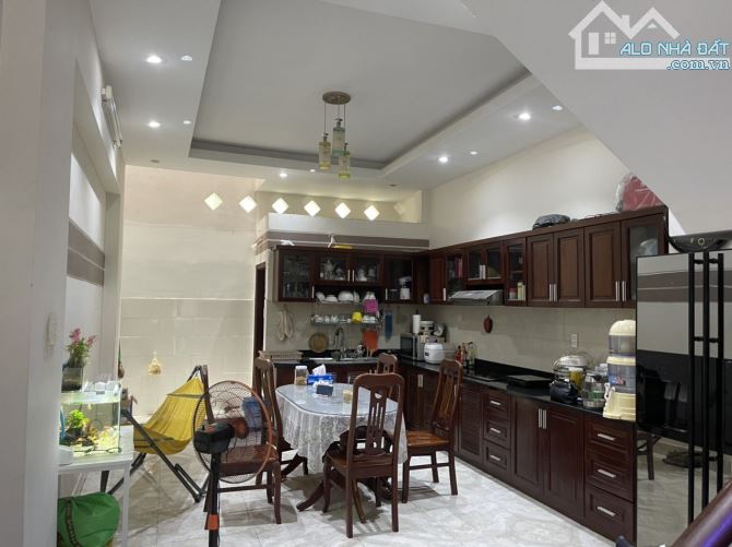 Bán nhà hẻm Chánh Hưng Phường 4 Quận 8. Nhà hẻm thông thoáng, gần Chợ Tạ Quang Bửu - 3