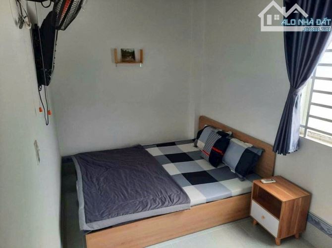Nhà 2 lầu trung tâm Ninh Kiều cho thuê lâu dài - 3