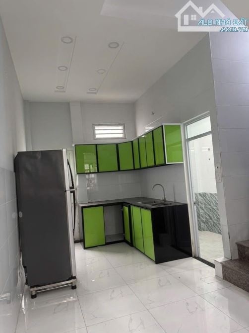 NHÀ 2 MẶT TIỀN ĐÔNG THẠNH KINH DOANH BUÔN BÁN TỐT. 68M2 6,3 TỶ. - 3