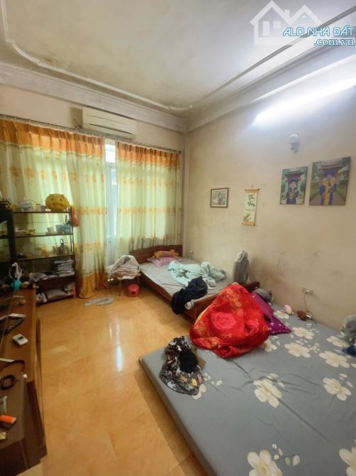 BÁN NHÀ TÂN MAI - 33M2, 5 TẦNG, MT 4M, NGÕ THÔNG, 30M RA PHỐ, GẦN CHỢ, TRƯỜNG, 6.3 tỷ (CÓ - 3