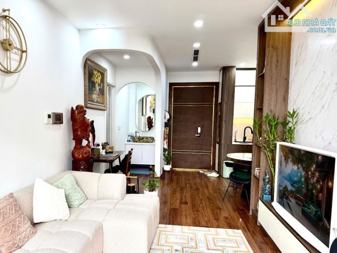 BÁN CĂN HỘ TOÀ SUN GRAND CITY THUỴ KHUÊ - 50M2 - FULL NỘI THẤT ĐẲNG CẤP - 5.75 TỶ - 3