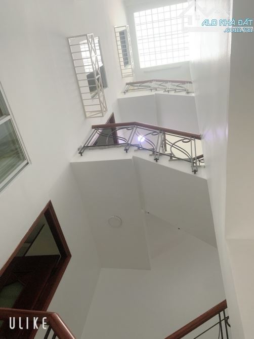 Hẻm 10m thông, 4 tầng, 4,5m x 17m, kinh doanh tốt, ngay chợ Hạnh Thông Tây, Quang Trung - 3