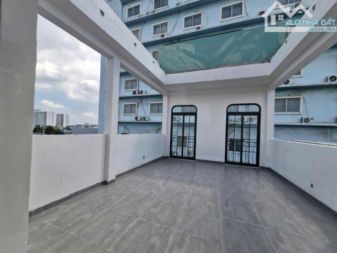 CHDV GẦN PHẠM VĂN ĐỒNG - LINH ĐÔNG - 4 TẦNG - 72m2 - 3
