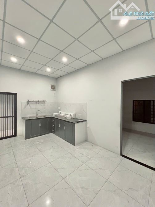 MẶT TIỀN NAM HÒA - PHƯỚC LONG A - 240m2 - 3