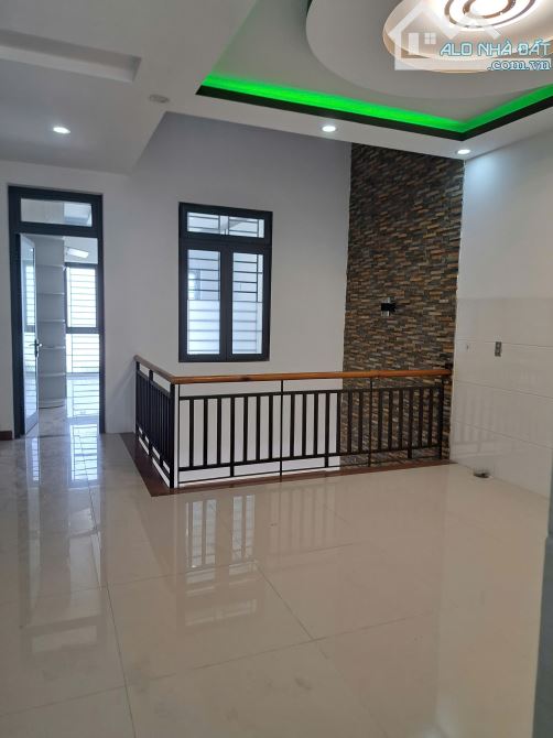 🎑🎑CHO THUÊ NHÀ 4 TẦNG RỘNG 150M2 ĐẤT MẶT TIỀN NẠI NAM - 3