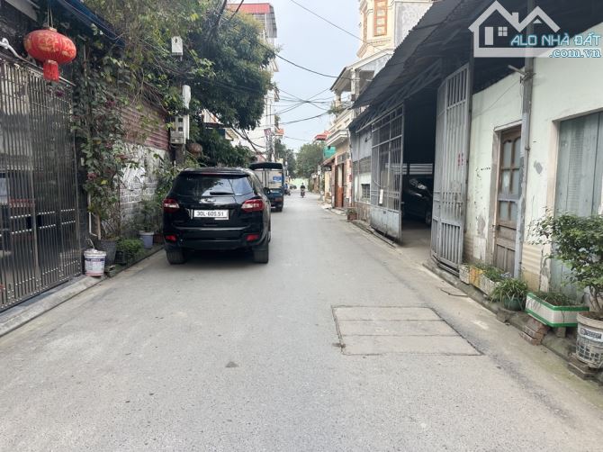 Bán nhà 2 mặt ngõ đường Lý Sơn Ngọc Thụy gần ô tô - 3