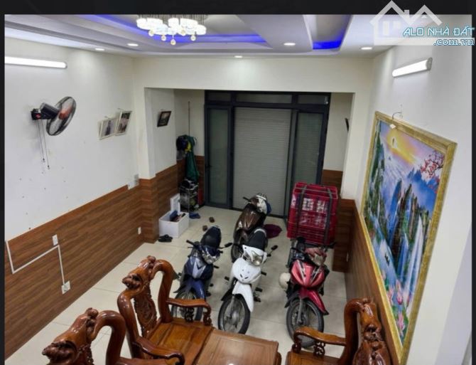 NHÀ 5 TẦNG ĐẸP-ĐI BỘ VÀI CHỤC BƯỚC ĐẾN KÊNH THAM LƯƠNG ĐANG THI CÔNG-PHẠM VĂN CHIÊU GÒ VẤP - 3