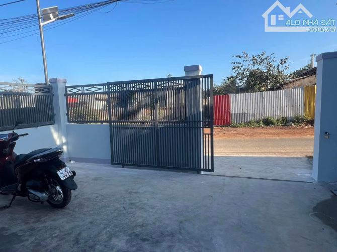 CẦN BÁN DÃY PHÒNG TRỌ ĐANG CHO THUÊ,GIÁ CHỈ 750 TRIỆU,266m2 - 3
