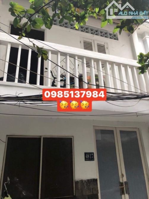 Bình Thạnh  ,trường sa,  2 tầng . 40m2 (4×10) 1p qua Q1 - gần chợ thị nghè . Sổ hoàn công - 3