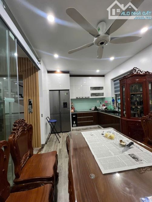 Mrs Tâm Bán nhà 5 tầng thang máy đường 30m Himlam, Hùng Vương, Hồng Bàng, Hải Phòng - 3