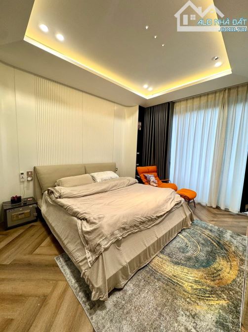 Bán nhà phân lô - Ô tô tránh phố Đỗ Quang 94m 7T thang máy MT7.5m 48 tỷ - 3