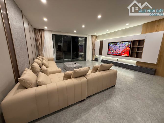 Nhà 4 tầng mặt tiền Hoàng Cầm khu đô thị Vĩnh Điềm Trung dt 102m2 đường rộng 20m - 3