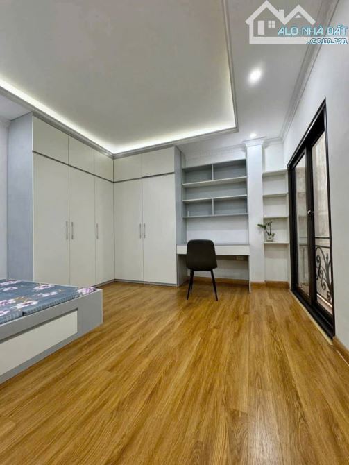 Nhà Đẹp  5Tầng, Ngọc Thụy, Long Biên. MT Hoa Hậu , Vị Trí Đẻ Vàng , Full Nội Thất  6,57Tỷ - 3