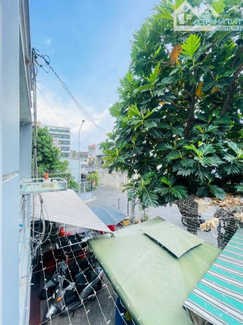 NHÀ ĐẸP GIÁP Q1 – BÌNH THẠNH GIÁ TỐT – HẺM 7M NHƯ MẶT TIỀN ~ 40M² – CHỈ 4.95 TỶ - 3