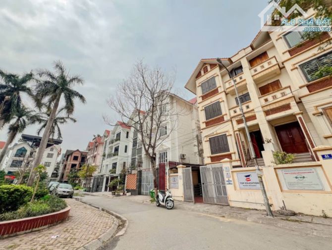 BÁN NHÀ BT LK KĐT CẦU BƯƠU THANH TRÌ 124M2 5T 8M MẶT TIỀN 25.2 TỶ - 3