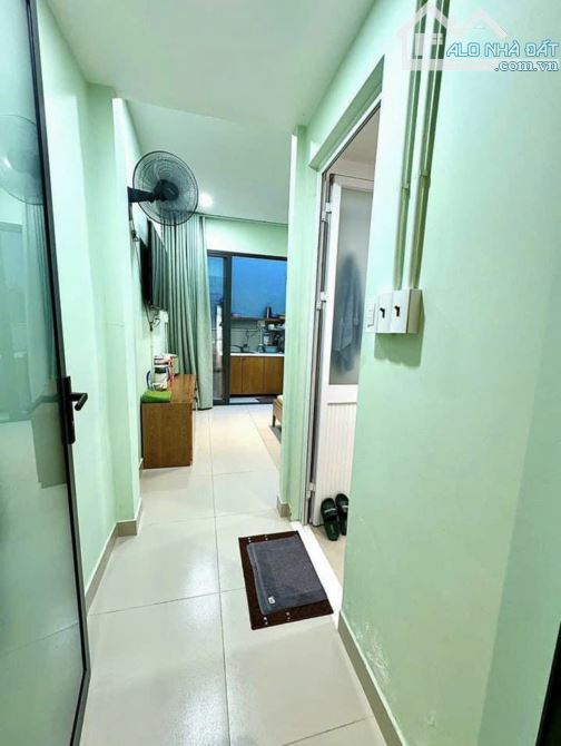 VỀ QUÊ BÁN LẠI NHÀ NGUYỄN CỬU VÂN,BÌNH THẠNH-GIÁ:4,02TỶ/76,5m2(4,7 - 3