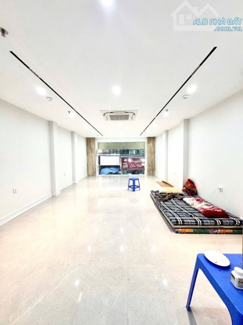 BÁN GẤP TÒA NHÀ VĂN PHÒNG PHỐ VIP ĐẠI LA HAI BÀ TRƯNG 270M2-8 T- MT 7 M- 160 TỶ - 3