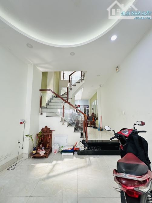 HXH Phan Huy Ích gần Emart, 110m²(5x22), 4 Tầng - Giá 7 tỷ - 3