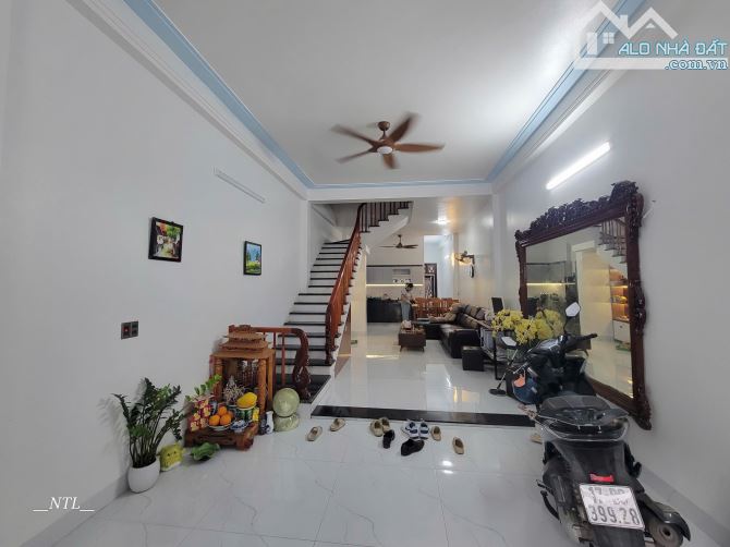 Bán nhà 3 tầng tái định cư Trần Lãm - 3