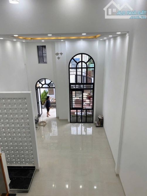 NHÀ 3 PHÒNG NGỦ HẺM 50 ĐỒNG KHỞI TÂN LỢI: GIÁ 3.5 tỷ - 3