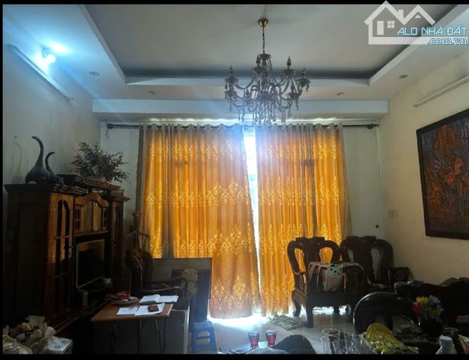 BÁN NHÀ 3 TẦNG 113M2(6X19) ĐƯỜNG NHỰA 10M TRUNG MỸ TÂY 2A, QUẬN 12. 8 TỈ - 3