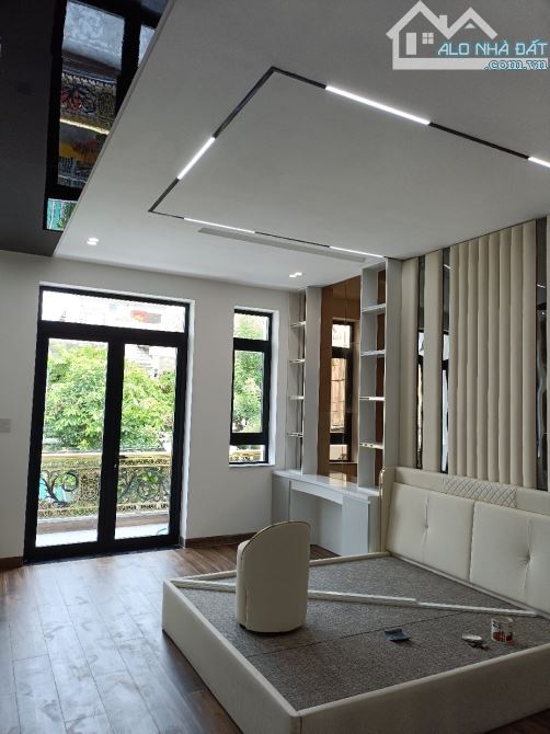 Siêu Phẩm Nhà Đẹp Full Nội Thất Tại Hòa Minh, Không Thể Bỏ Lỡ - 3