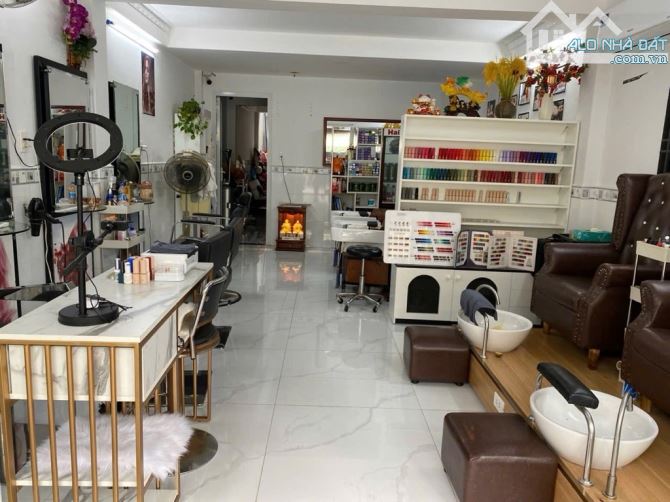 LÔ GÓC KINH DOANH ĐỈNH TẦNG NỞ HẬU - HXH - BÌNH TÂN - 4.1*19- NHỈNH 7 TỶ NHỎ GIỌT. - 3