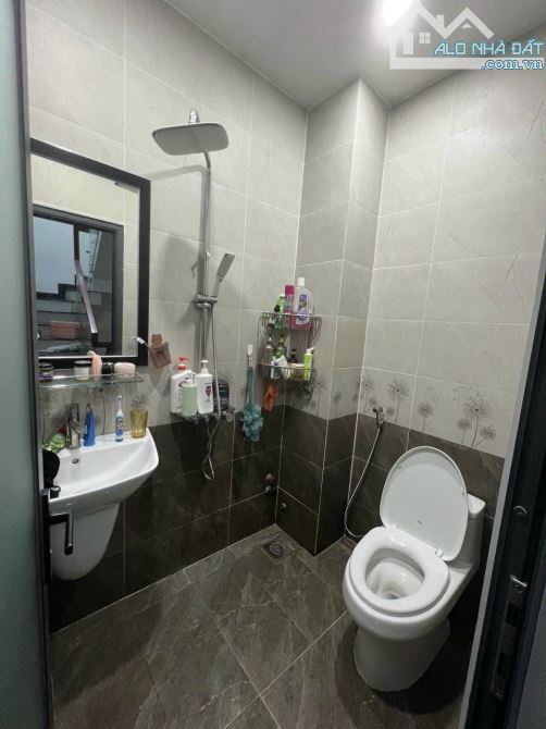 Nhà Lê Đức Thọ, P.16, GV. DT: 5,1m x 15m Nhà trệt 2 lầu ST, giá 8.950ty TL - 3