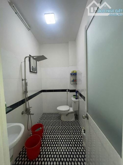 CẦN BÁN NHÀ BÌNH TÂN – 80M2 – NGAY TỈNH LỘ 10 – 4 TẦNG – HXH – 4,9 TỶ - 3