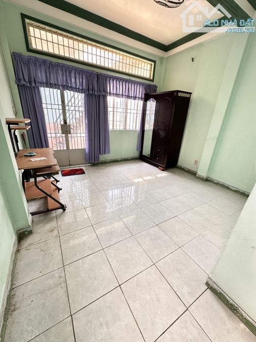 BÁN NHÀ 1/ TRẦN QUANG CƠ - TÂN PHÚ - 80M2  - 4 TẦNG - CĂN GỐC KHÔNG LỘ GIỚI - 7.X TỶ - 3