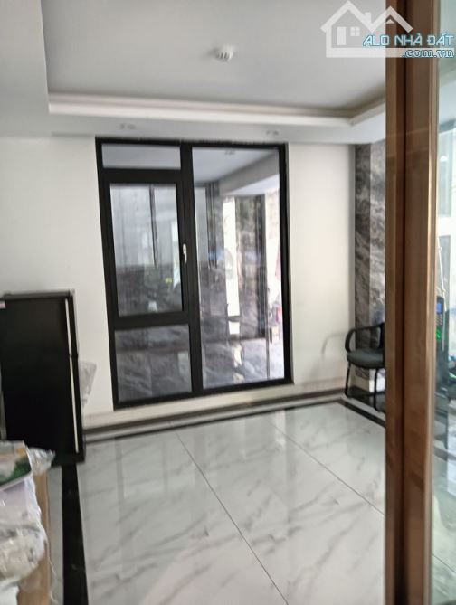 Bán nhà phân lô ô tô tránh Xuân La – Tây Hồ. D/T: 88m2,6 tầng thang máy, 2 thoáng, thuê ở. - 3