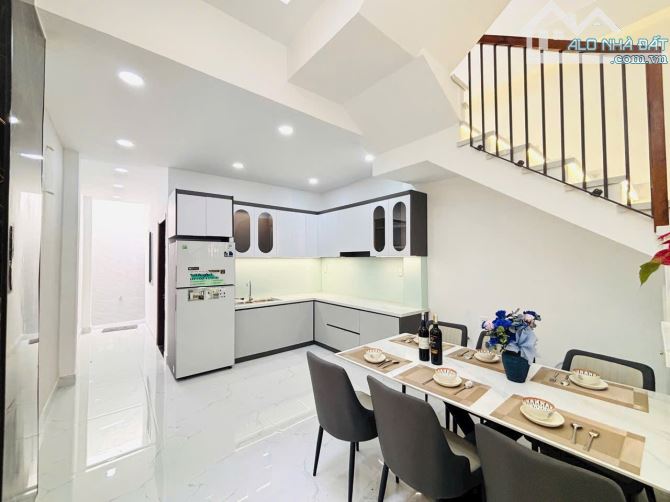 Bán Nhà Q12 - 73M2( 4 x 18.5M )- 2Tầng - HXH- Chỉ 6,23 Tỷ. - 3