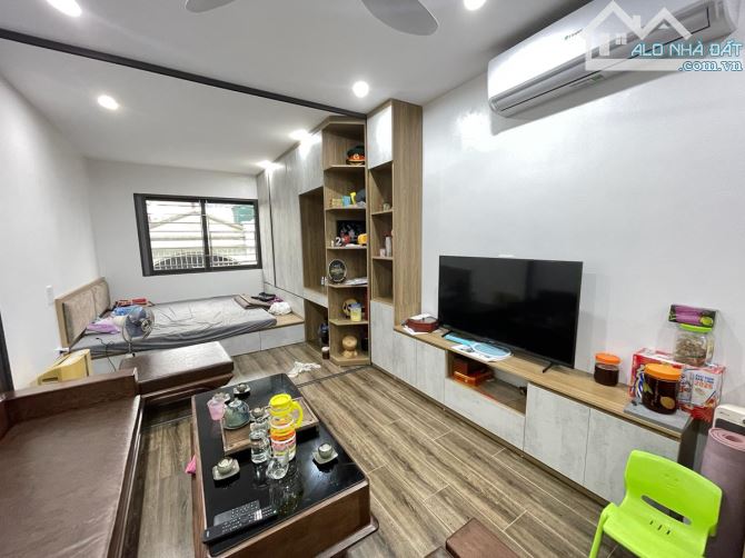 Cực phẩm phân lô Trần Cung, ôtô tránh, vỉa hè, gara ôtô, thang máy, thông sàn KD, 56m² 7T - 3