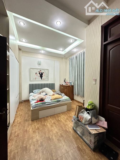 MẶT TIỀN KD ĐỈNH - NGAY LÊ LĂNG TÂN PHÚ  - ĐƯỜNG NHỰA 10M - 4 TẦNG BTCT - 149M2 - 18.X TỶ - 3