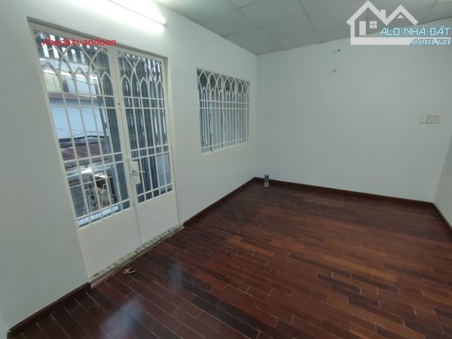 CẦN BÁN GẤP CĂN NHÀ NỞ HẬU, MẶT TIỀN ĐƯỜNG SỐ 1, P.10, TÂN BÌNH - KINH DOANH,CHƯA ĐẾN 7 TỶ - 3