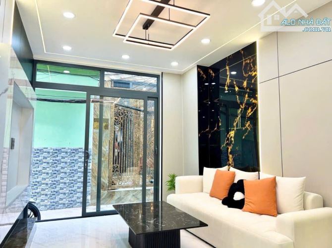 NHÀ ĐẸP - 2 TẦNG -  DT: 5 x 10M- LÂM VĂN BỀN- QUẬN 7- GIÁ 5.4 TỶ - 4
