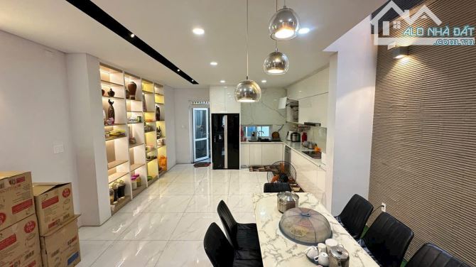 Giá kẹt tiền..9,3 tỷ. Bán gấp căn Văn Hoa Villa Thống Nhất, Biên Hoà. 5x22m 1 trệt 2 lầu. - 4