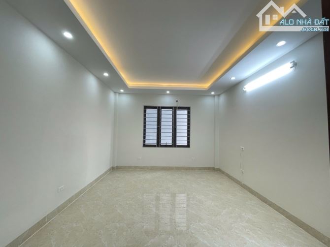 NHÀ THANH AM 30MX4T GIÁ 4,85TỶ TẦM TIỀN HIẾM - LÔ GÓC - VỊ TRÍ ĐẸP - NHÀ ĐẸP NHƯ MỚI Mô tả - 4