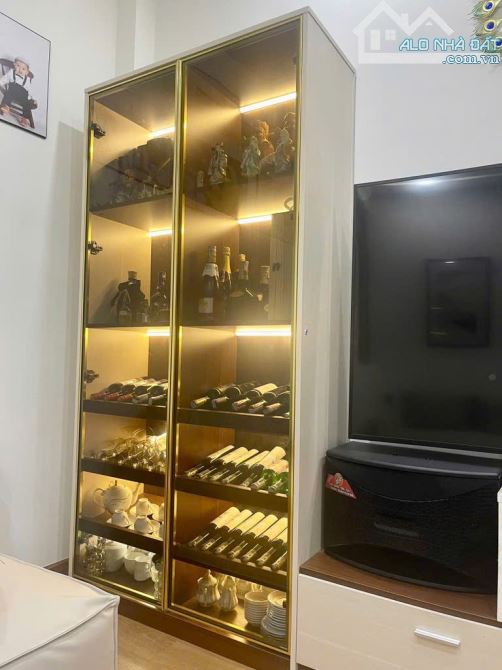 Bán mặt tiền KD đường hoa Phan Xích Long Phú Nhuận, 4 tầng, 48m2,Spa/nhà hàng,17.45 Tỷ - 4
