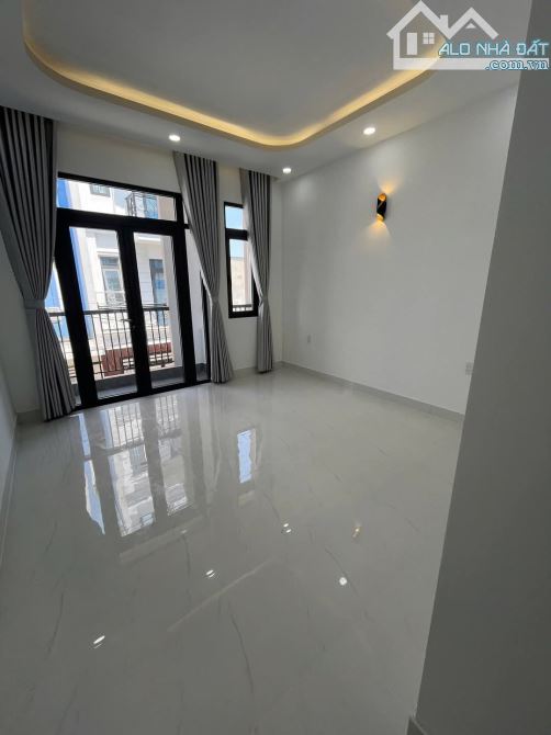 NHÀ ĐẸP KHU PHÂN LÔ CAO CẤP LINH ĐÔNG THỦ ĐỨC, 64M² 4 TẦNG GIÁ CHỈ 5,9 - 4